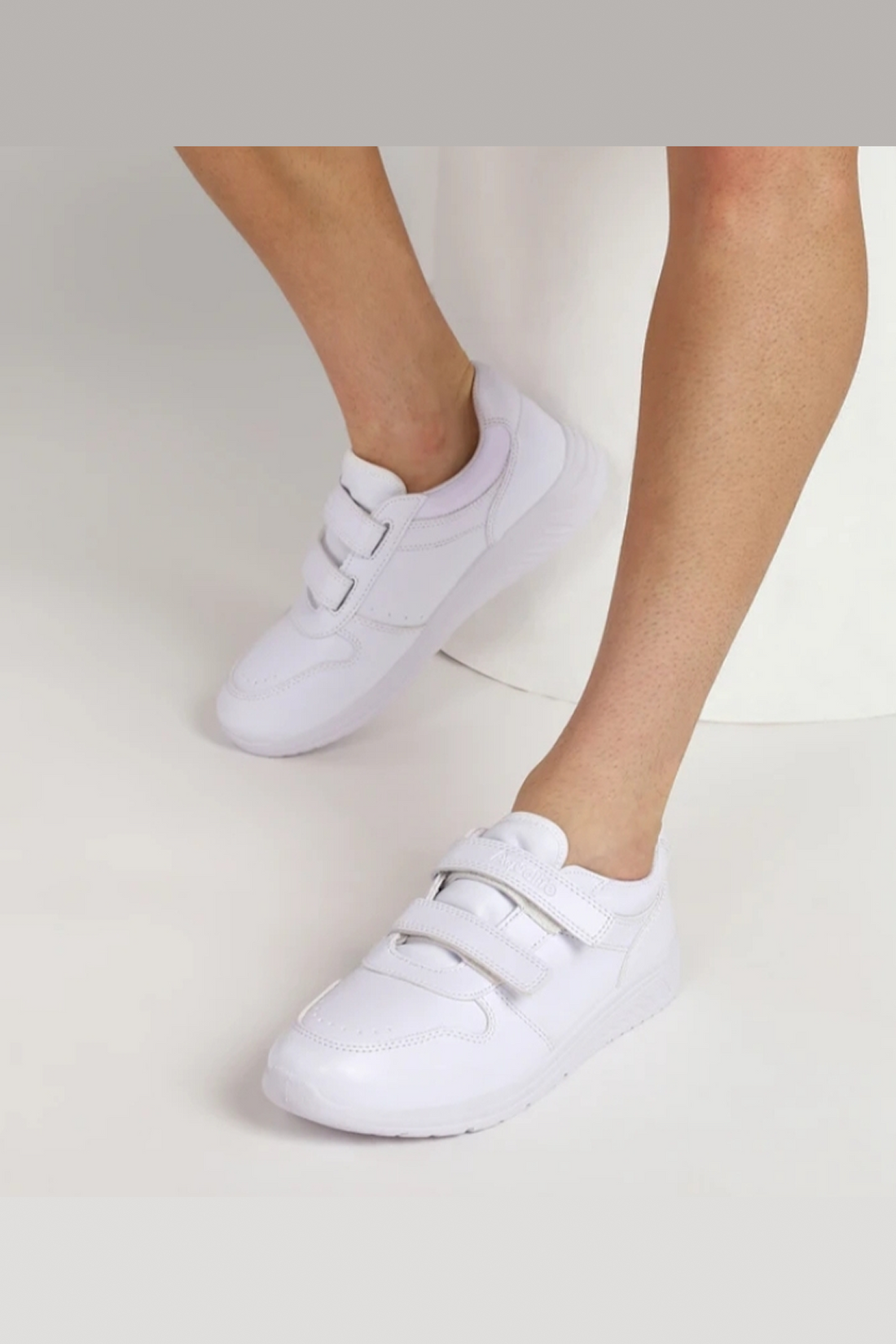Aqualite White Velcro Shoes